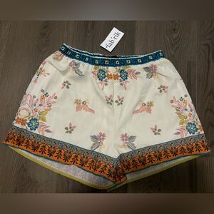 Fabrik tan flowy light shorts teal and orange